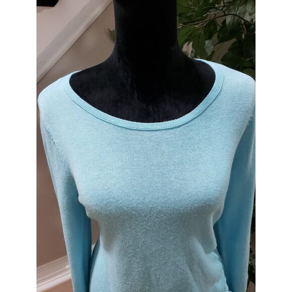 Chico's Women's Blue Solid Ramie Casual Round Neck Long Sleeve Sweater Size 1/M - Picture 5 of 12